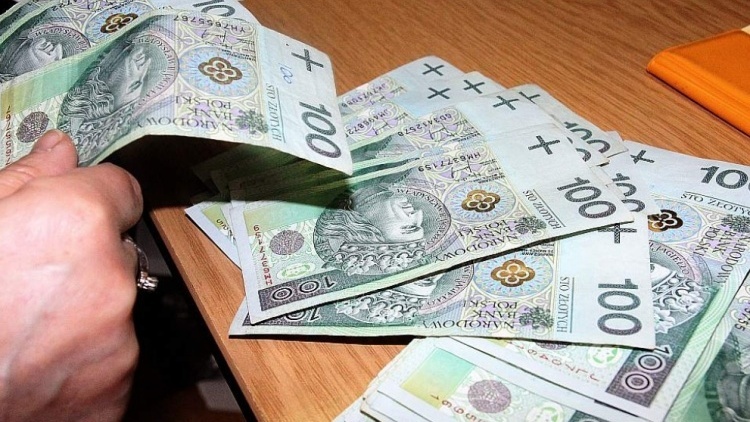 „S” pisze do europosłów: Potrzebujemy stabilnej struktury zapewniającej wzrost wynagrodzeń
