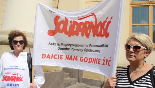 Czas upomnieć się o pracowników DPS