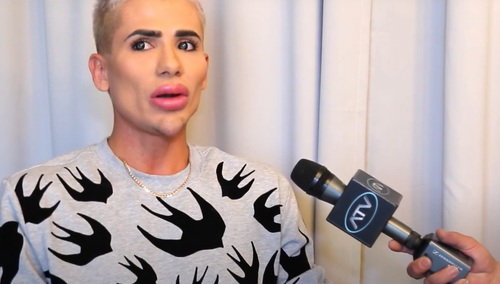 "Właściwie nie było tam nic". Polski "żywy Ken" wszczepił sobie... implanty klatki piersiowej