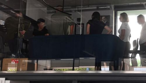 Przeszukiwanie siedziby Stowarzyszenia Marsz Niepodległości w Warszawie