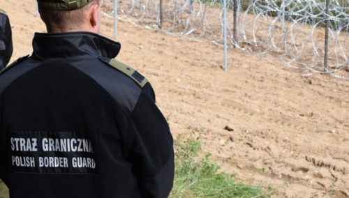 „Aktywistki, które przecinały drut na granicy z Białorusią, mają być doprowadzone do szpitala psychiatrycznego”