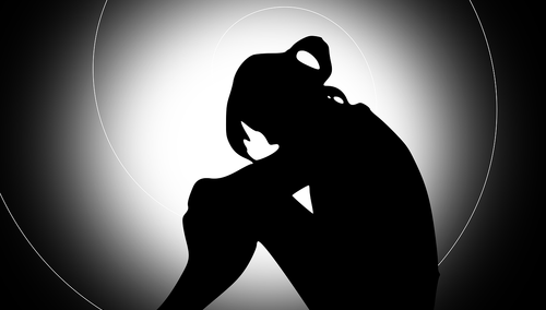 Smutna kobieta / zdjęcie poglądowe