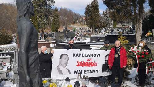 Pielgrzymka Ludzi Pracy do grobów Kapelanów Solidarności