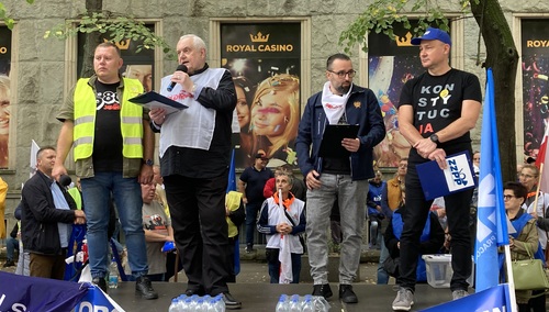 Szef "S" w Poczcie Polskiej: Minister Bartmiński musi odejść!