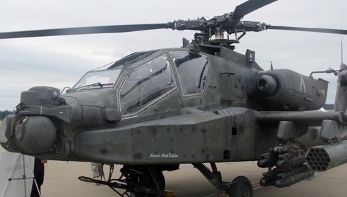 Boeing AH-64 Apache 