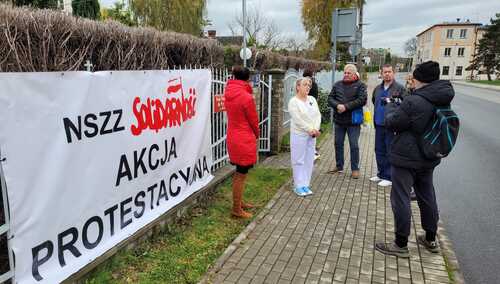 Akcja protestacyjna w Domu Pomocy Społecznej w Komorowicach