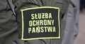 Naszywka z napisem Służba Ochrony Państwa na mundurze funkcjonariusza w Szczecinie