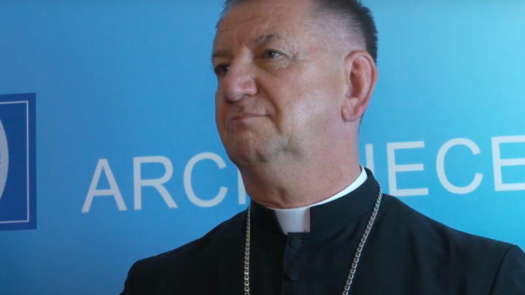 abp Józef Guzdek