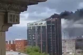 Kolejny duży pożar w Rosji. Płonie moskiewski wieżowiec [WIDEO]