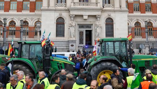 Hiszpańscy rolnicy odrzucają propozycje rządu