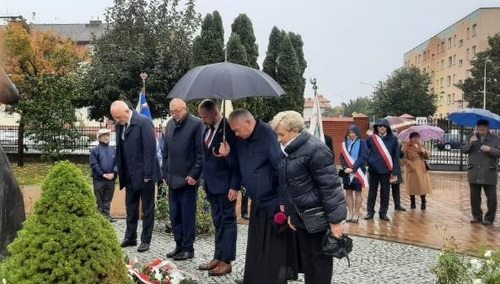 W Mławie wierni modlili się o kanonizację ks. Popiełuszki