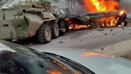 Rosyjska kolumna pancerna zniszczona w okolicach Głuchowej