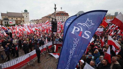 Manifestacja PiS w Warszawie
