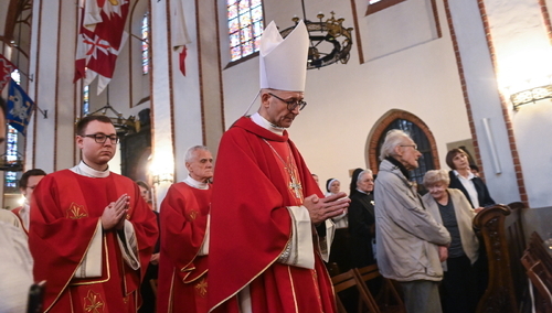 Liturgia Męki Pańskiej, abp Adrian Galbas SAC