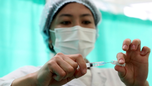 Szczepienie rosyjskim Sputnikiem V w Kirgistanie