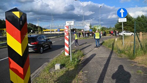 Zgromadzenie na granicy polsko-niemieckiej w Lubieszynie