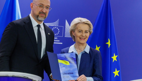 Denys Szmyhal i Ursula von der Leyen