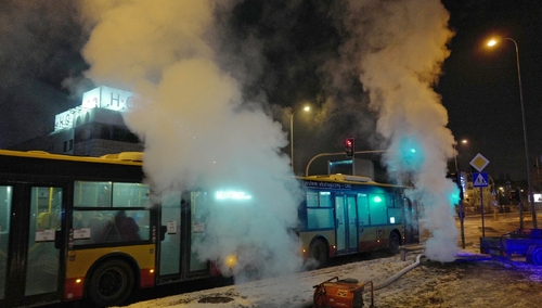 Warszawa: Kolejna awaria sieci ciepłowniczej. Tym razem na Ursynowie