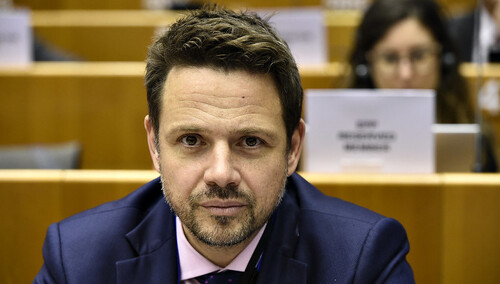 „Absolutna nieprawda i manipulacja”. Trzaskowski wypiera się własnych słów