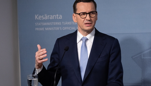 „Nagrania nie pokazują ze 100-procentową pewnością”. Morawiecki zabrał głos ws. Przewodowa