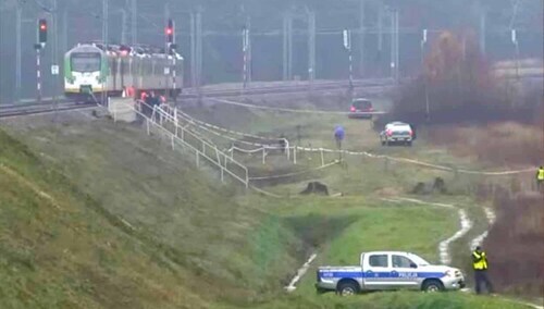 W niedzielę 16 listopada 2025 r. w rejonie miejscowości Życzyn w woj. mazowieckim maszynista jednego z pociągów zauważył uszkodzony fragment torowiska