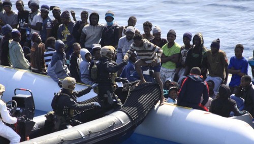 Imigranci uratowani na Morzu Środziemnym