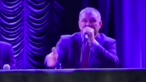 25-lecie Konstytucji w Krakowie współorganizowała… niemiecka skrajnie lewicowa fundacja. „Odsunąć PiS od władzy” [WIDEO]