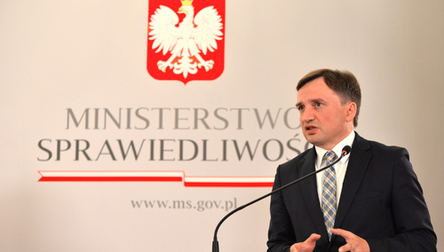 "Umorzenie wniosku ws. przepisu ustawy o IPN było konieczne". TK odpowiada Prokuraturze Krajowej