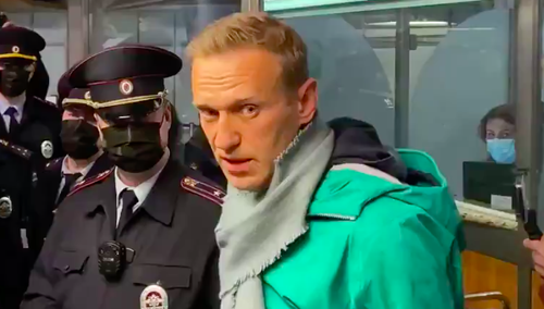 Rosja: Nawalny zostanie w areszcie do decyzji sądu