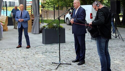 Siedzieli w areszcie, teraz mają swoją tablicę