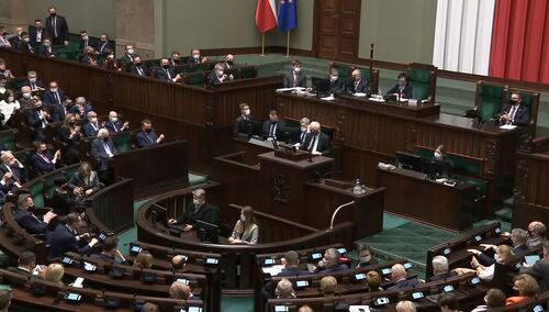 [wideo] Gorąco w Sejmie. Leszczyna: „Kaczyński mówił, że nie ma pieniędzy na armię”. Krótka odpowiedź prezesa PiS
