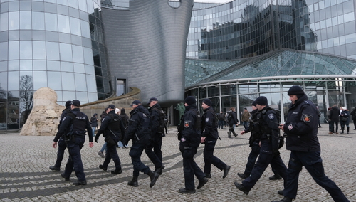 Trwa próba siłowego przejęcia TVP