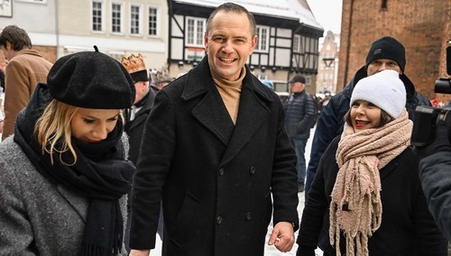 Dr Karol Nawrocki z żoną Martą podczas orszaku Trzech Króli w Gdańsku