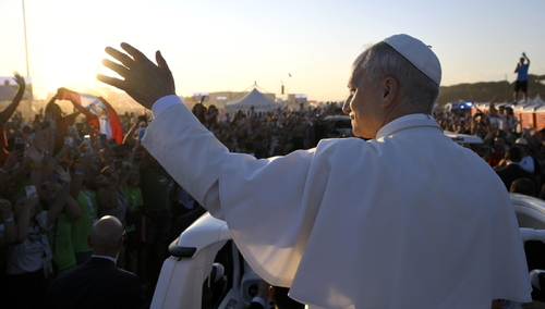 Papież na czuwaniu modlitewnym na Tor Vergata