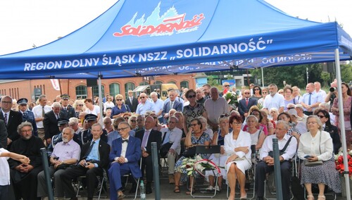 Dolnośląska "S" na obchodach 44. rocznicy strajku we wrocławskiej zajezdni