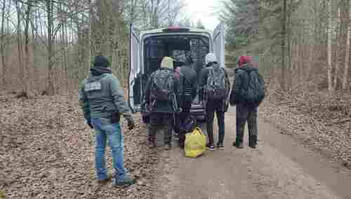 Zatrzymani na wschodniej granicy nielegalni imigranci 