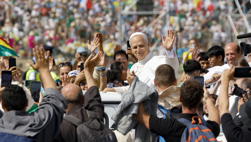 Papież na Tor Vergata