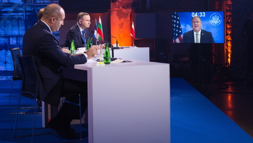 EPA/ARNO MIKKOR HANDOUT 