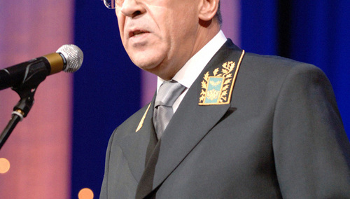 "Nie chcemy wojen, ale też nie pozwolimy poważnie naruszać naszych interesów". Ławrow krytycznie o sankcjach