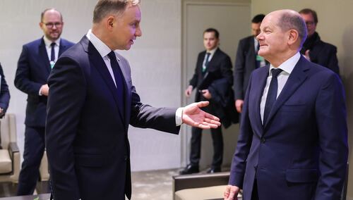 Prezydent RP Andrzej Duda i kanclerz Niemiec Olaf Scholz na szczycie w Davos