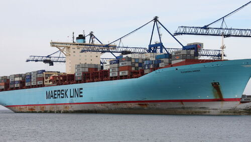Kontenerowiec Eleonora Maersk w porcie w Gdańsku