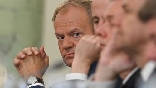 Premie Donald Tusk na posiedzeniu RBN