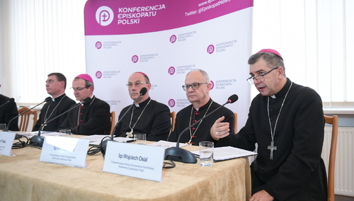 bp Marek Marczak, abp Tadeusz Wojda, abp Wojciech Polak, bp Andrzej Czaja, bp Wojciech Osial