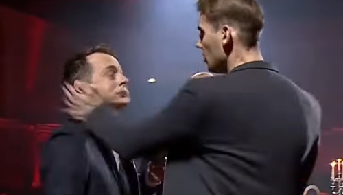 Jaś Kapela uderzony przez Ziemowita Kossakowskiego