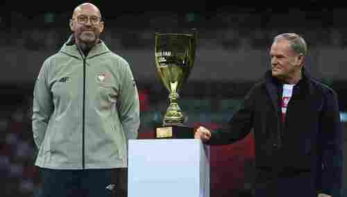 Minister sportu Jakub Rutnicki i szef rządu Donald Tusk