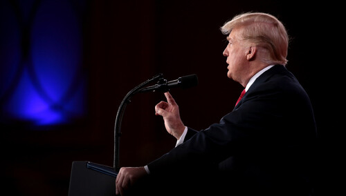 USA: Dlaczego przeszukano willę Donalda Trumpa? Nowe informacje