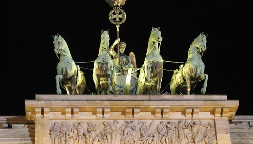 Kwadryga na Bramie Brandenburskiej. Berlin. Niemcy