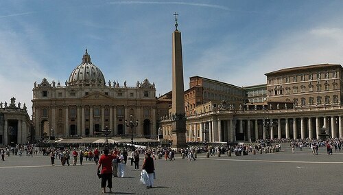 Plac św. Piotra. Watykan. Rzym