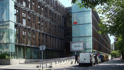 Rzecznik MSZ reaguje na publikację "Wyborczej": "26 a nie 162 osób..."