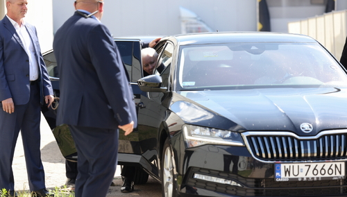 Limuzyna Jarosława Kaczyńskiego 